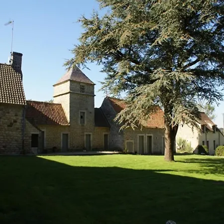 Ferienhaus Cottage In Wierre-Effroy Near Forest *