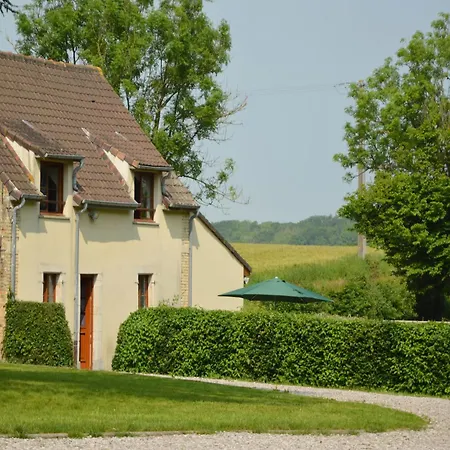 Cottage In Wierre-Effroy Near Forest * Wierre-Effroy