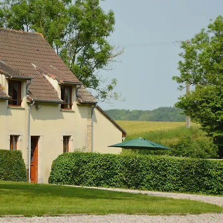 Holiday home Rural G Te Surrounded By Fruit Trees *