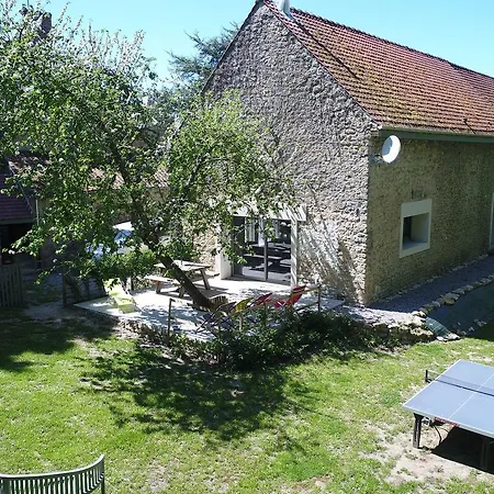Holiday home Rural G Te Surrounded By Fruit Trees *